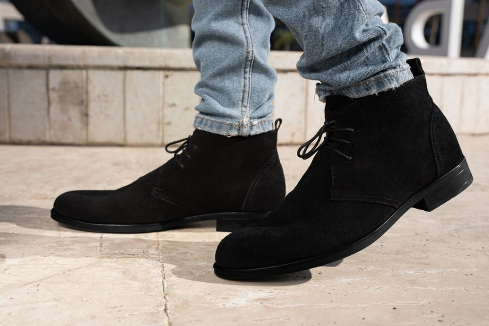 Ashley: Demi Bottes Homme - Daim Noir - Bleather Maroc